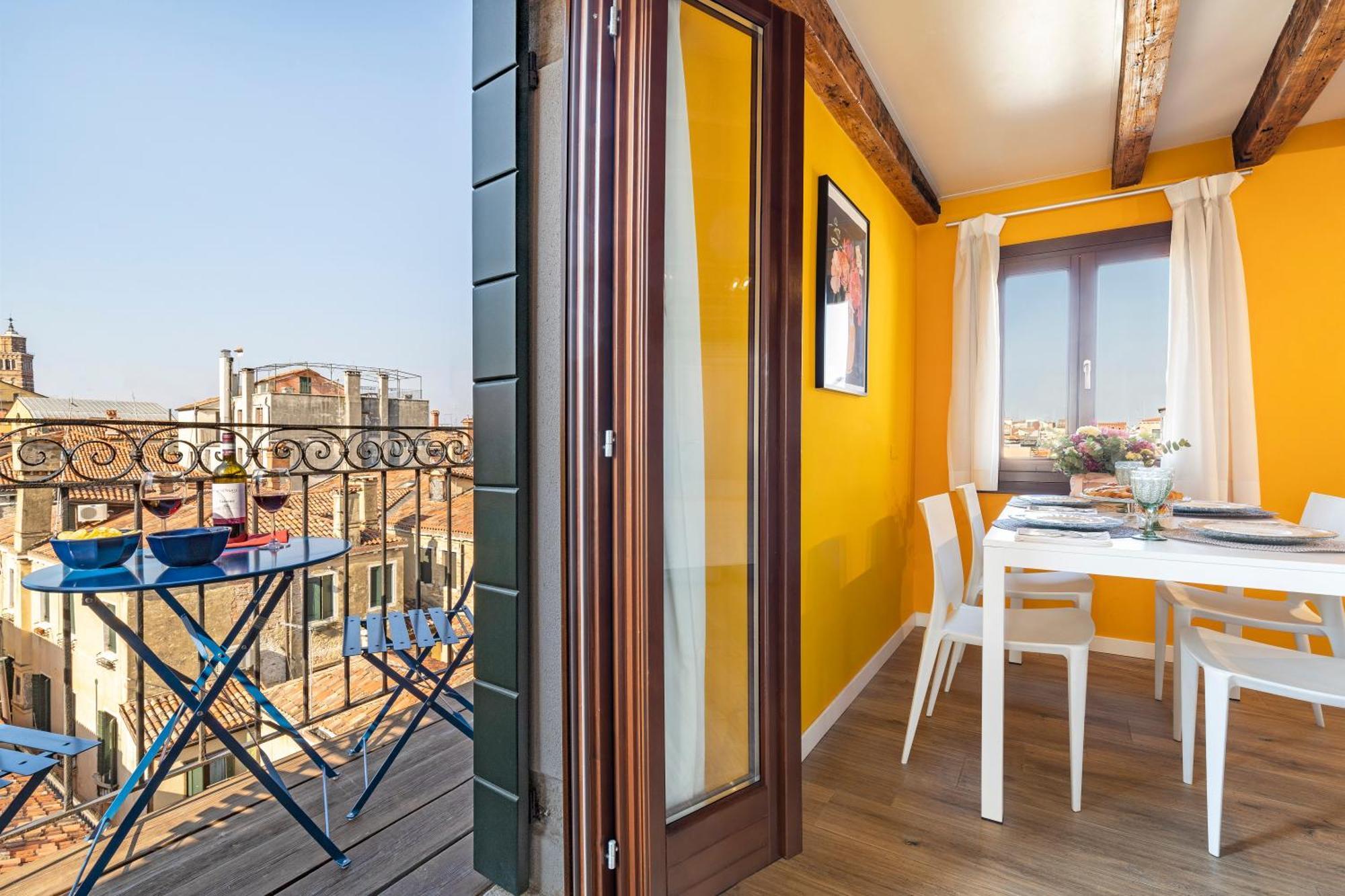 Ca' Dell'Arciere Apartments Venedig Rum bild